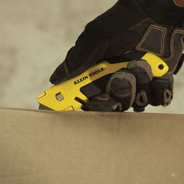 Utility Knife, Self-Retracting, Utility, General Purpose, Rubber