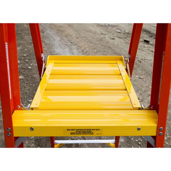 13 ft Fiberglass Podium Stepladder