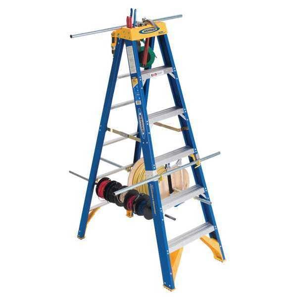 6 ft Fiberglass Stepladder
