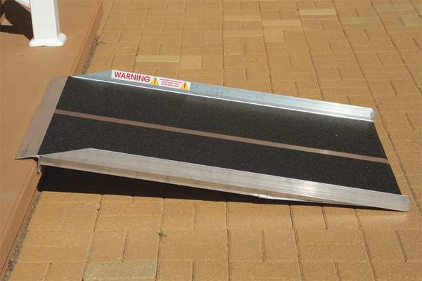 Walk Ramp, 800 lb., 3 ft. L x 30 in. H