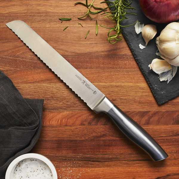 Bread Knife, 8