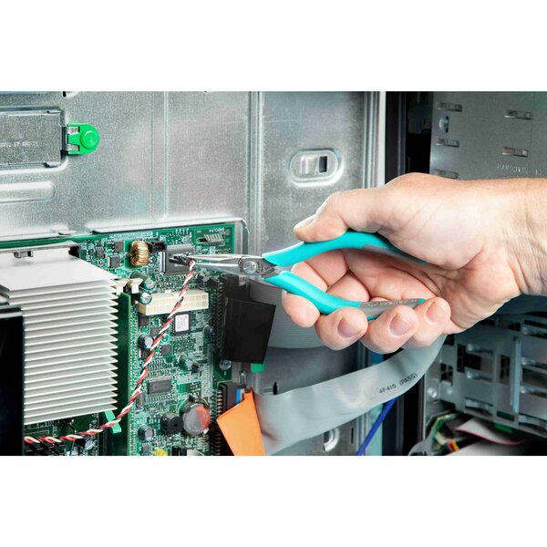 5 3/4 in Needle Nose Plier Ergonomic Handle