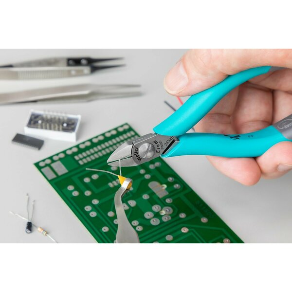 5 1/8 in 2400 Precision Diagonal Cutting Plier Flush Cut Narrow Nose Insulated