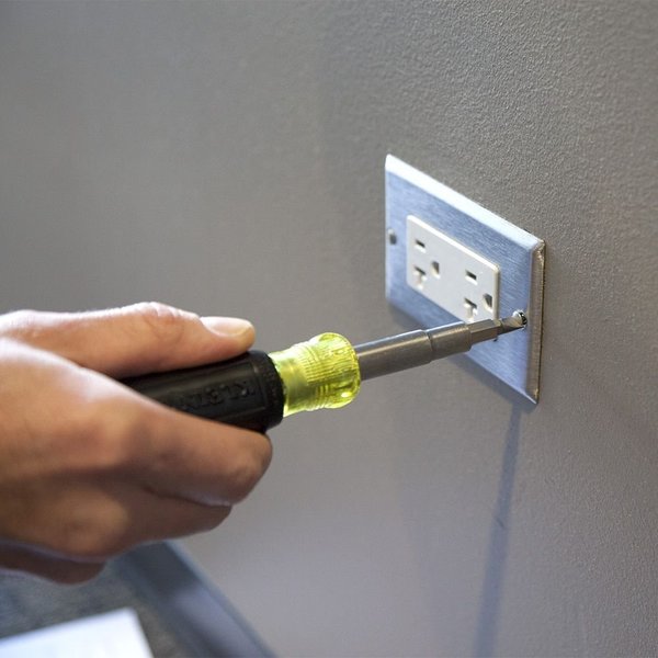 Multi-Bit Screwdriver / Nut Driver, 11-in-1, Ph, Sl, Sq, Torx Bits, 6-Piece, 8 Tips