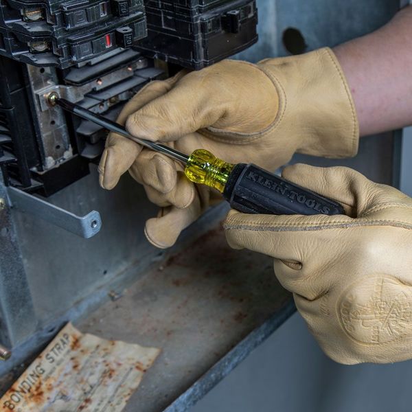 Screwdriver Set, Slotted and Phillips, 4-Piece