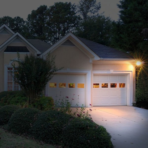 Weatherproof LED Flood Light Kit, Gray