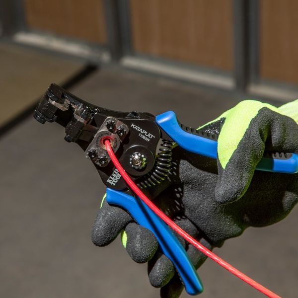 KatapultÂ® Wire Stripper and Cutter for Solid and Stranded Wire