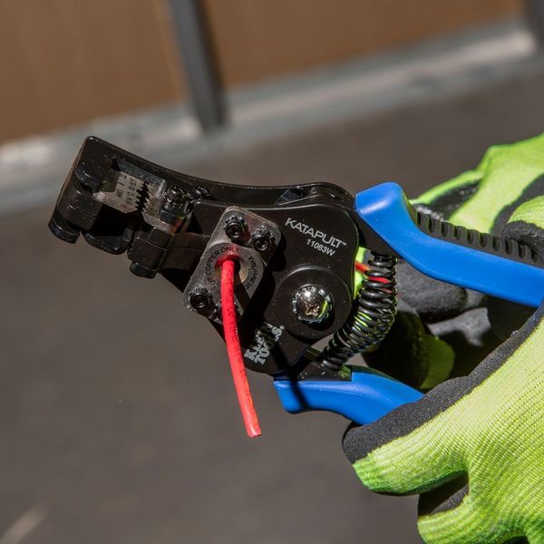 KatapultÂ® Wire Stripper and Cutter for Solid and Stranded Wire