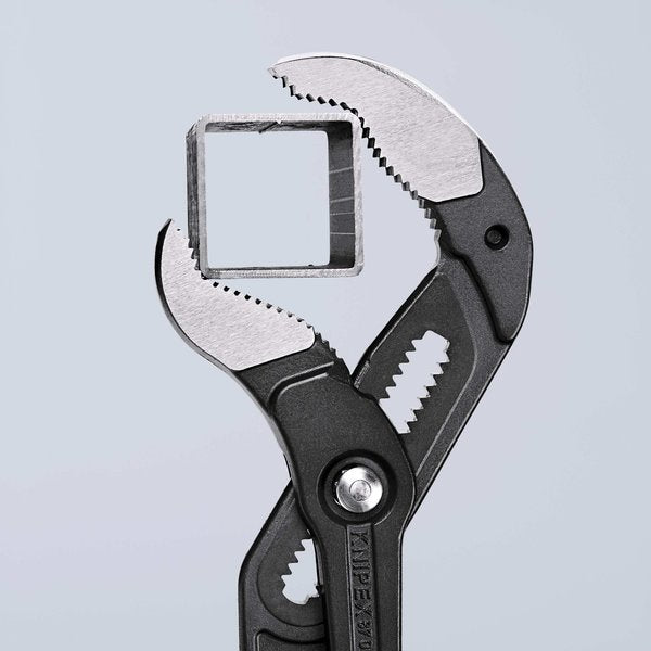 Cobra XXL Water Pump Pliers 22
