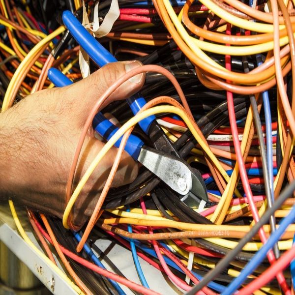 8 1/8 in 2000 High Leverage Diagonal Cutting Plier Standard Cut Oval Nose Uninsulated