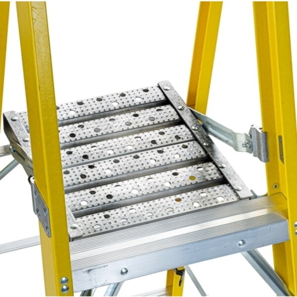 6 ft 2 in Fiberglass Platform Stepladder