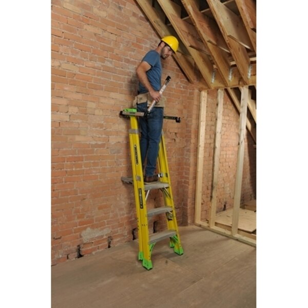 6 ft 2 in Fiberglass Platform Stepladder