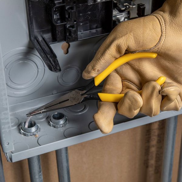 7 3/16 in D203 Needle Nose Plier, Side Cutter Plastic Dipped Handle