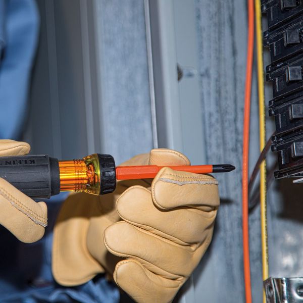 Flip-Blade Insulated Screwdriver, 2-in1, Ph Bit #1, Sl Bit 3/16-Inch