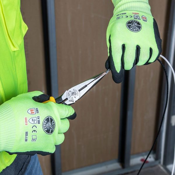 8 9/16 in J203 Needle Nose Plier, Side Cutter Plastic Dipped Handle