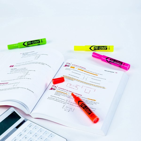 Desk-Style Highlighters, Chisel Tip, Assorted Colors, Smear Safe, Nontoxic