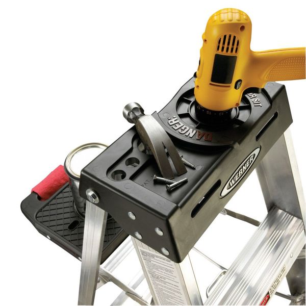 4 ft Aluminum Stepladder