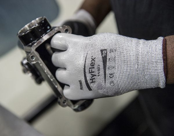 Cut Resistant Coated Gloves, A2 Cut Level, Nitrile, XS, 1 PR