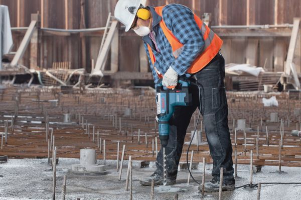 SDS Max Rotary Hammer, 13.5A @ 120V