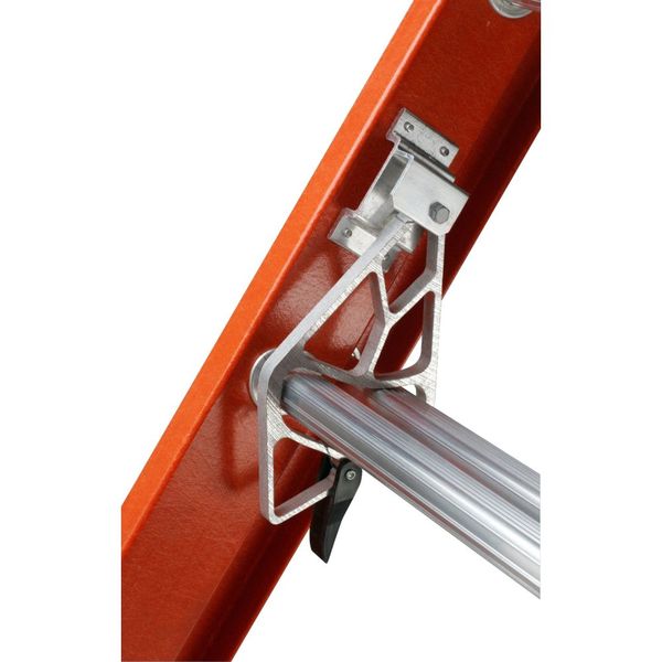Fiberglass Extension Ladder, 300 lb Load Capacity