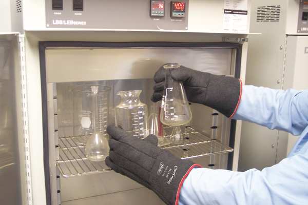 CharGuard Heat Resistant Gloves, 14 in Length, XL, Black, 1 Pair