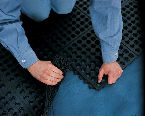 Ramp Edge Nitrile Rubber 3 ft 3 in 3 in 5/8 in