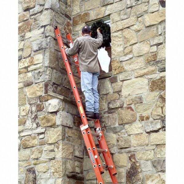 Fiberglass Extension Ladder, 300 lb Load Capacity