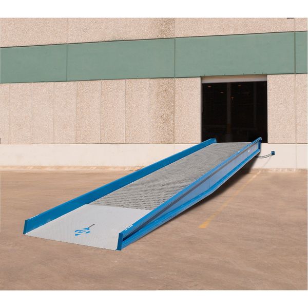 Yard Ramp, 20,000 lb, 30 ft, Width 70 In