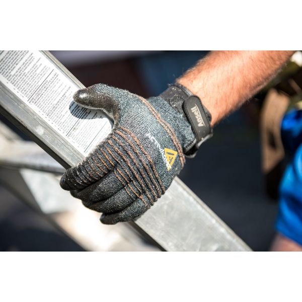 Cut Resistant Coated Gloves, A2 Cut Level, Nitrile, M, 1 PR
