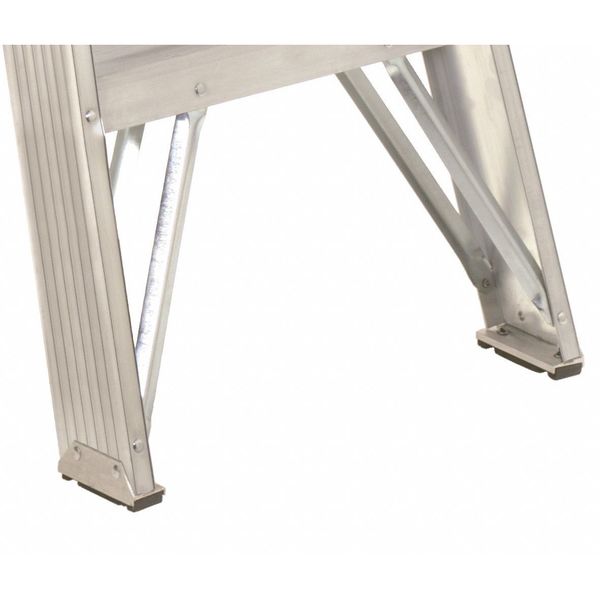 8 ft Aluminum Stepladder