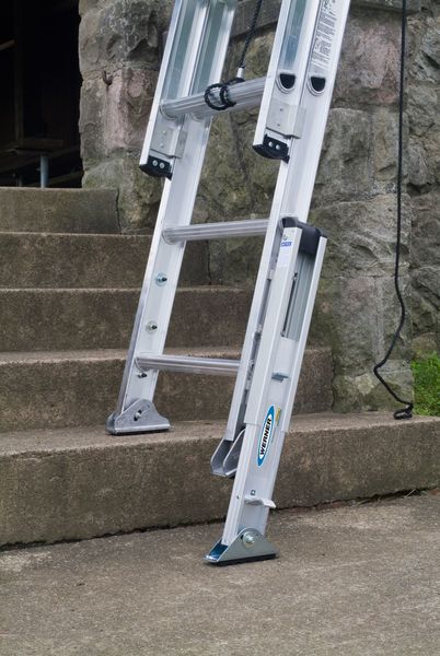 Fiberglass Extension Ladder, 375 lb Load Capacity
