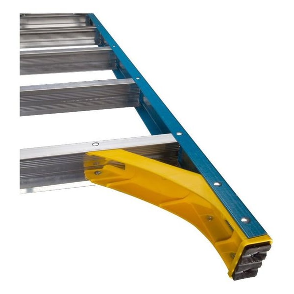 6 ft Fiberglass Stepladder