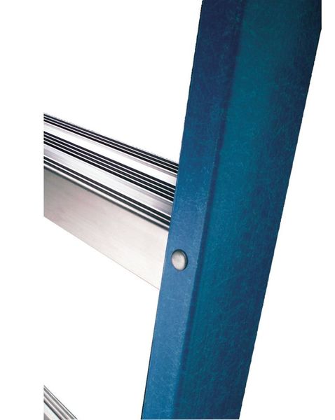 5 ft Fiberglass Stepladder