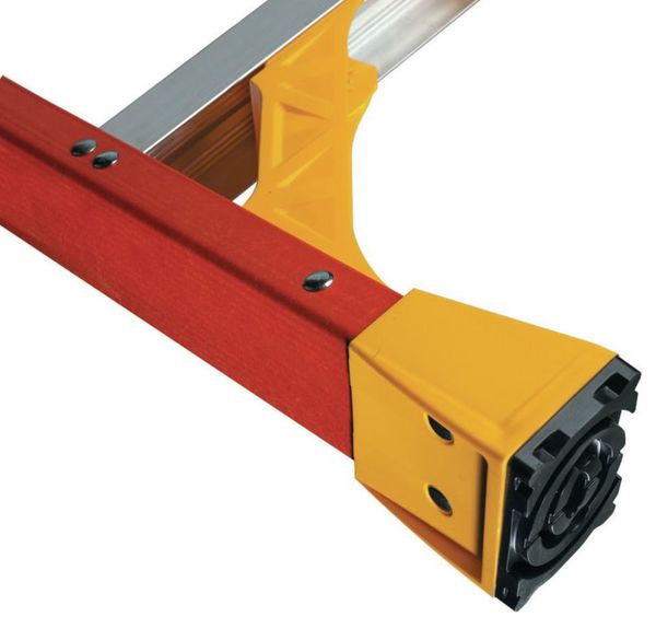 Fiberglass Stepladder, 5 ft Ladder Ht, 4 Steps, 300 lb, 35 1/8 in Base Spread, 21 5/8 in Bottom W