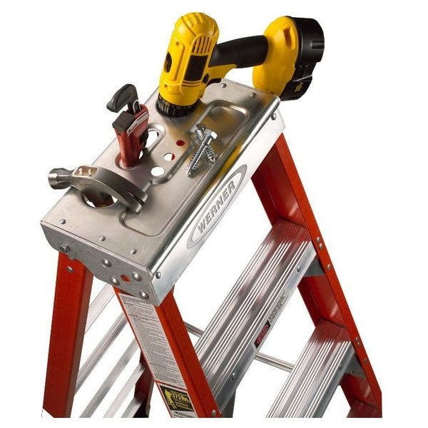 5 ft Fiberglass Stepladder