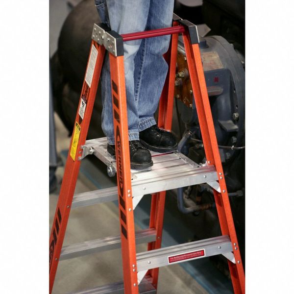 8 ft Fiberglass Twin Platform Stepladder