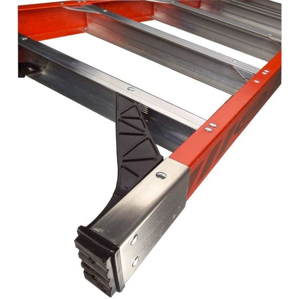 5 ft Fiberglass Stepladder