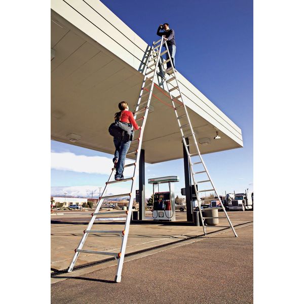 8 to 15 ft Aluminum Telescoping Stepladder