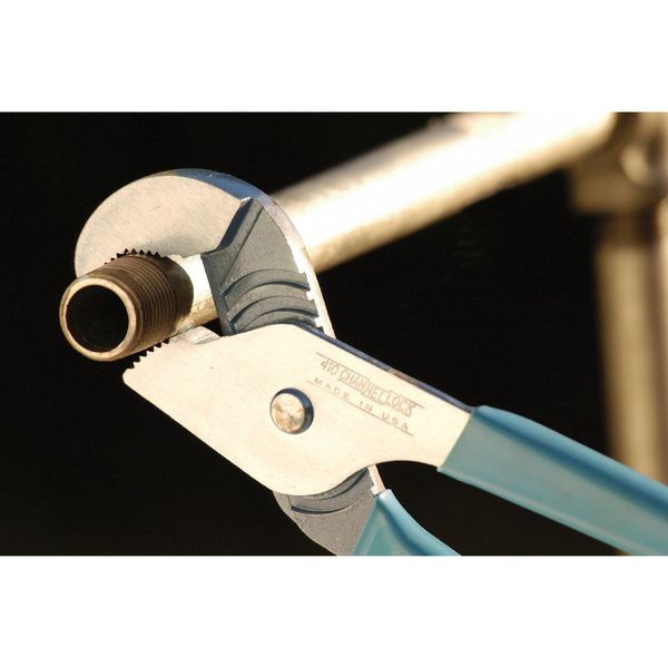 9 1/2 in Nutbuster Nutbuster(R) Tongue and Groove Plier, Serrated