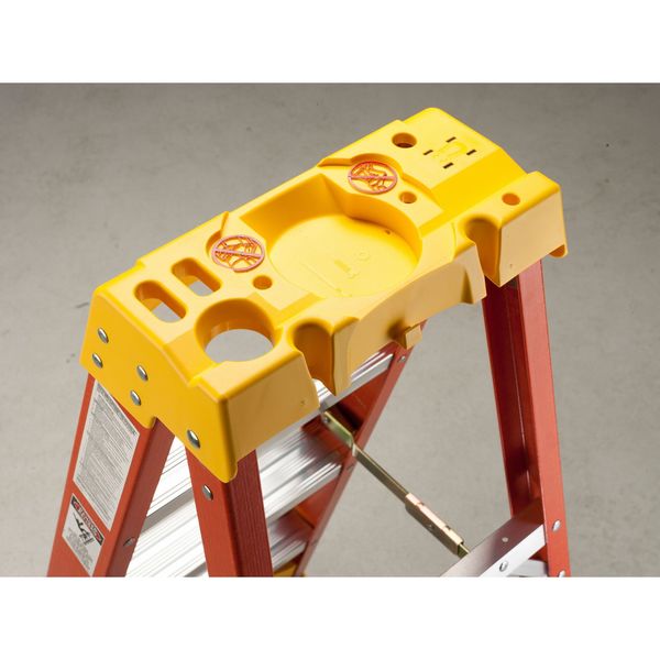 Fiberglass Stepladder, 4 ft Ladder Ht, 3 Steps, 300 lb, 29 in Base Spread, 19 3/8 in Bottom W