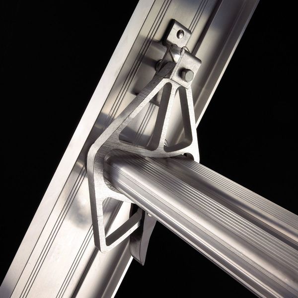 Aluminum Extension Ladder, 250 lb Load Capacity