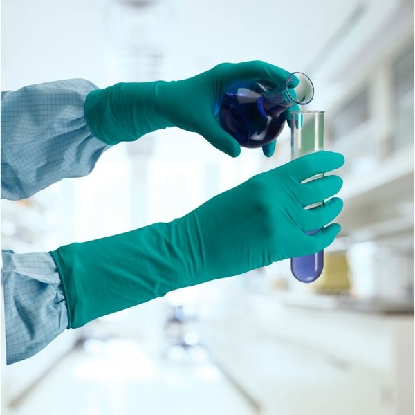 Sterile Cleanroom Gloves, Nitrile, S, PK200