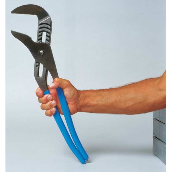 20 1/4 in Bigazz Straight Jaw Tongue and Groove Plier, Serrated