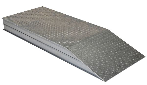 Truck Wheel Riser, LxWxH 60x24x6In