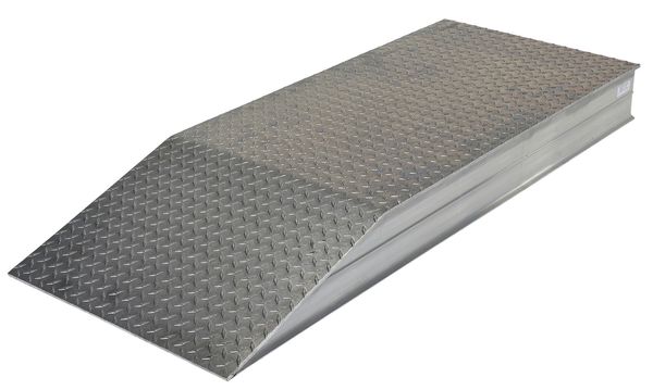 Truck Wheel Riser, LxWxH 60x24x6In