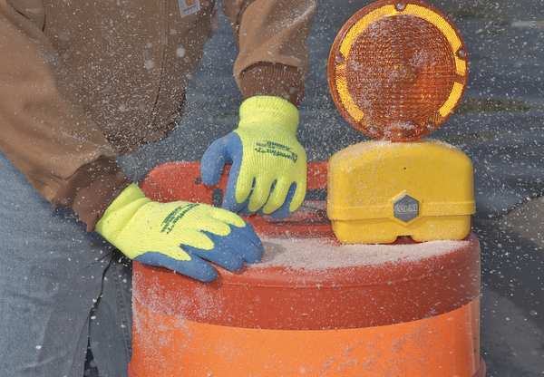 Hi-Vis Cut Resistant Coated Gloves, A3 Cut Level, Natural Rubber Latex, M, 1 PR