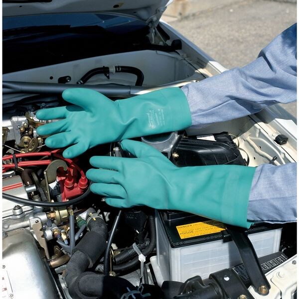 Alphatec Chemical Resistant Gloves, Nitrile, 18 in Length, 22 mil Thickness, L (9), Green, 1 Pair