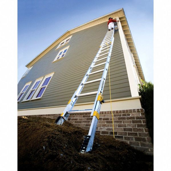 Aluminum Extension Ladder, 250 lb Load Capacity