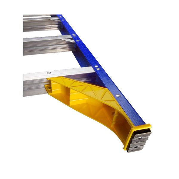 8 ft Fiberglass Stepladder