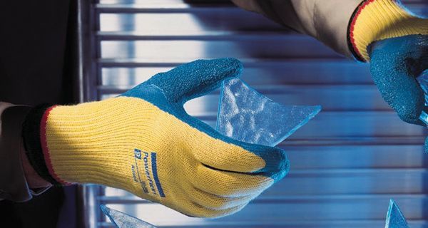 Cut Resistant Coated Gloves, A2 Cut Level, Natural Rubber Latex, XL, 1 PR